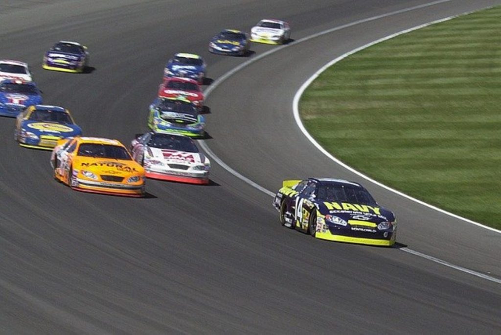 Devenir pilote de NASCAR : le guide ultime