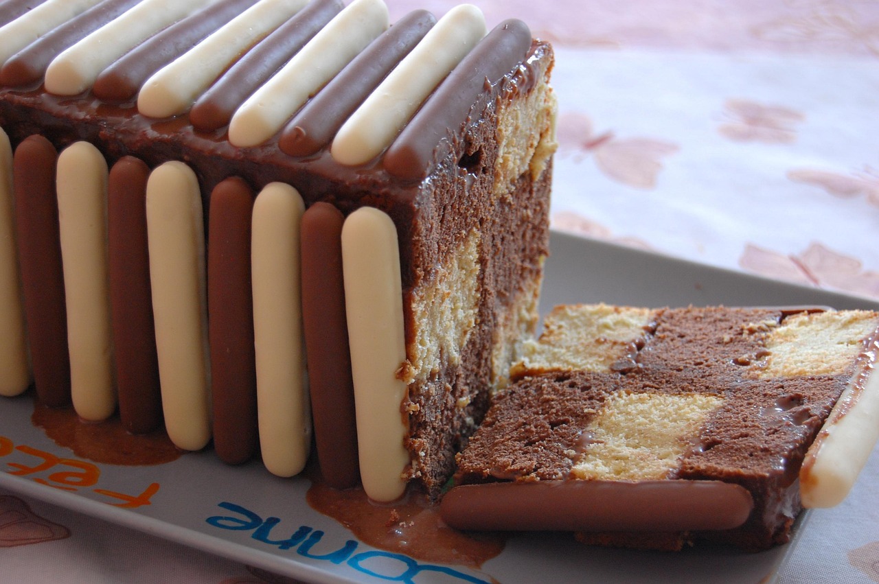 découvrez l'art de la dégustation de chocolat avec notre expérience sensorielle unique. apprenez à reconnaître les différentes saveurs et textures pour savourer chaque bouchée.