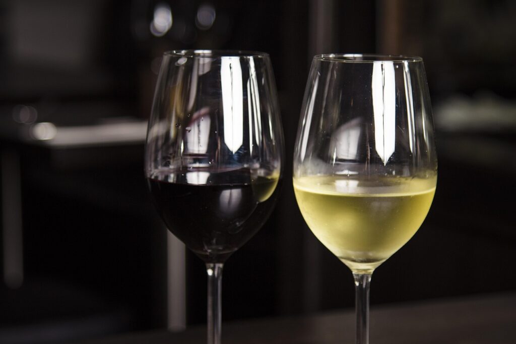 découvrez notre sélection élégante de verres à vin, parfaits pour sublimer chaque dégustation et partager des moments conviviaux.