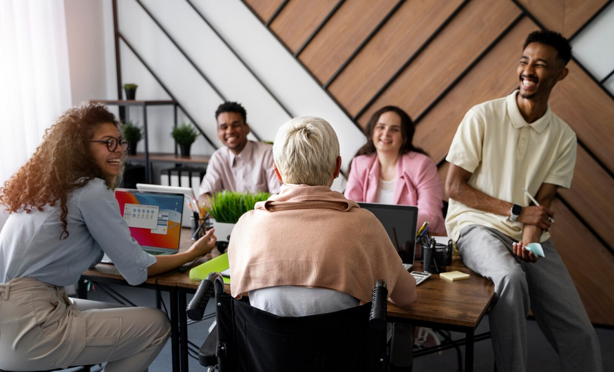 Pourquoi rejoindre un centre social pour adulte près de chez vous ?